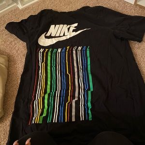 Nike t shirt large